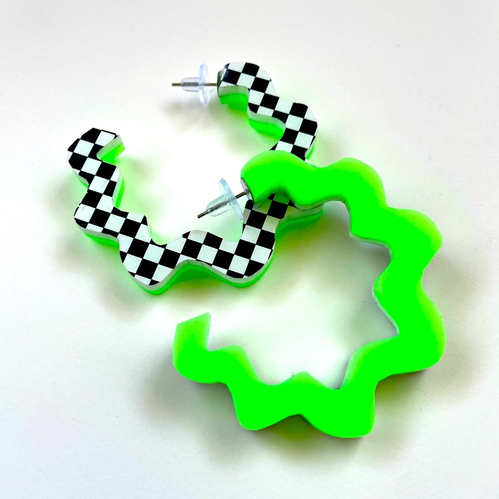Black + White Checkered/Neon Green Acetate Wavy Hoops